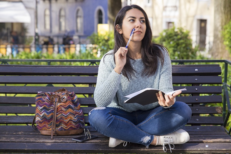 thesis help in london
