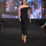 Buy Black Evening Dress for New Year Parties: A Timeless Style Choice