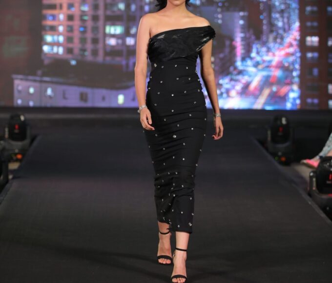 Buy Black Evening Dress for New Year Parties: A Timeless Style Choice